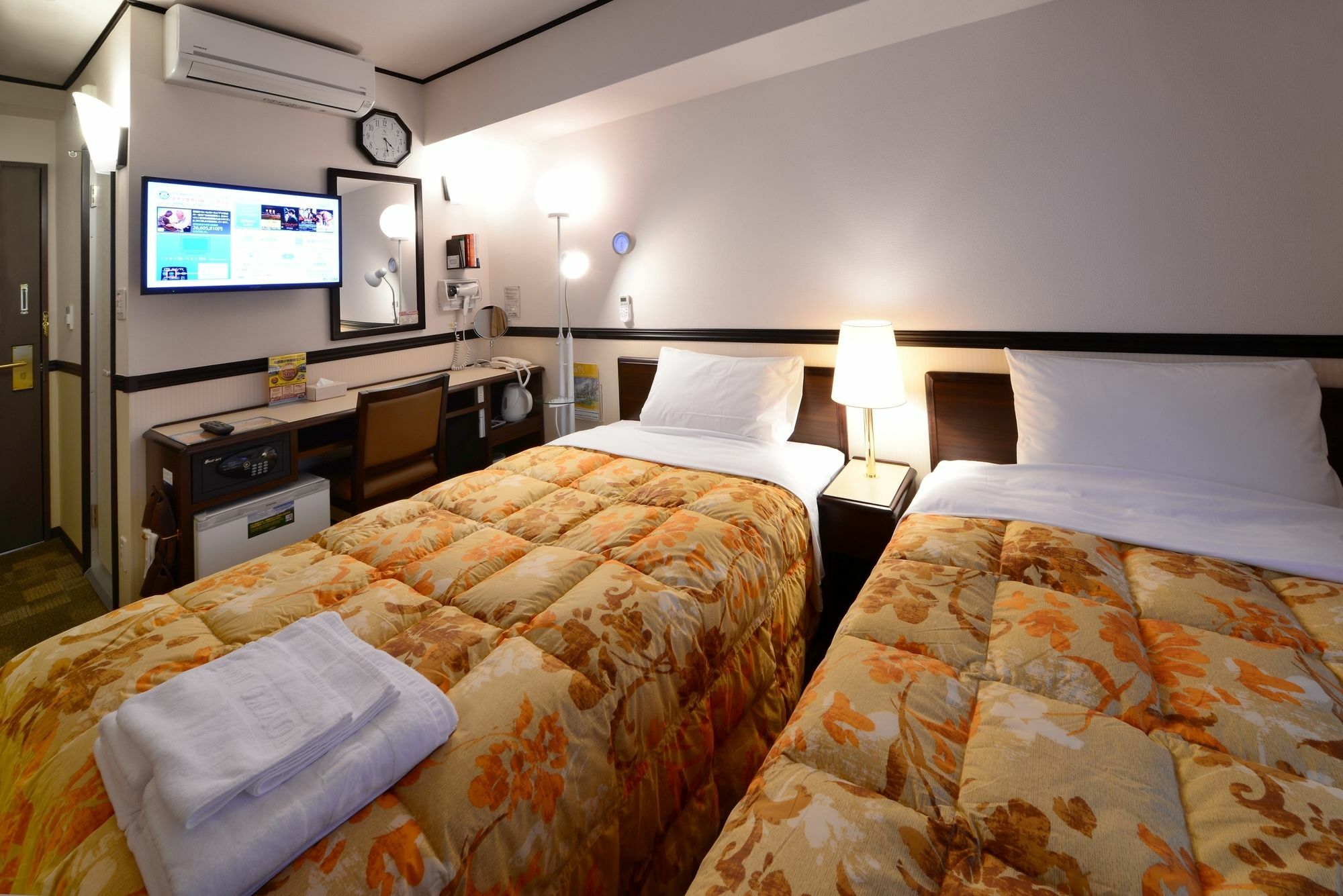 Toyoko Inn Osaka Honmachi No1 Екстериор снимка